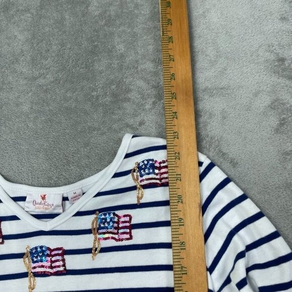 Quacker Factory Womens M Striped American Flag Top 6705 - Picture 3 of 7
